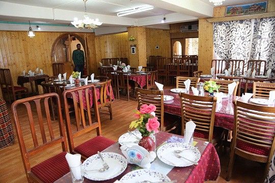 Hotel Glacier Heights Sonamarg Exterior photo